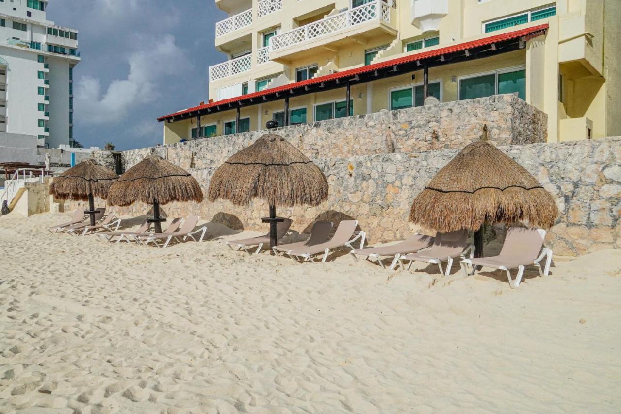 Cancun Plaza Sea View Bagian luar foto