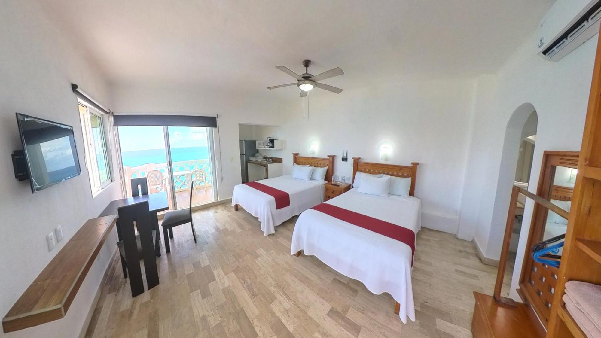 Cancun Plaza Sea View Bagian luar foto