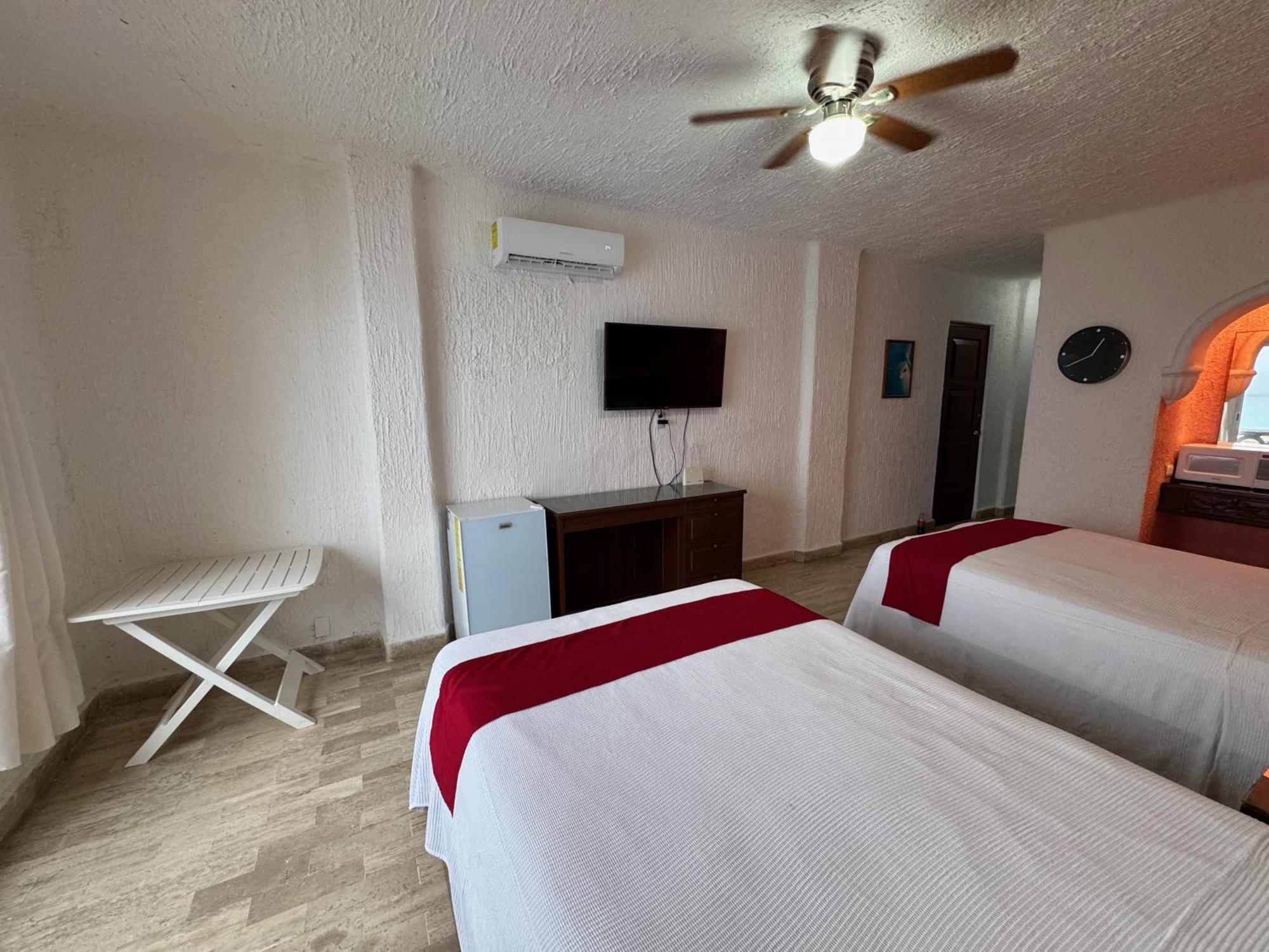 Cancun Plaza Sea View Bagian luar foto